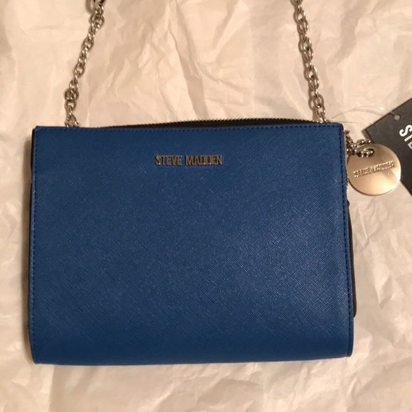 Steve Madden Handbags - Steve Madden Wallet on String